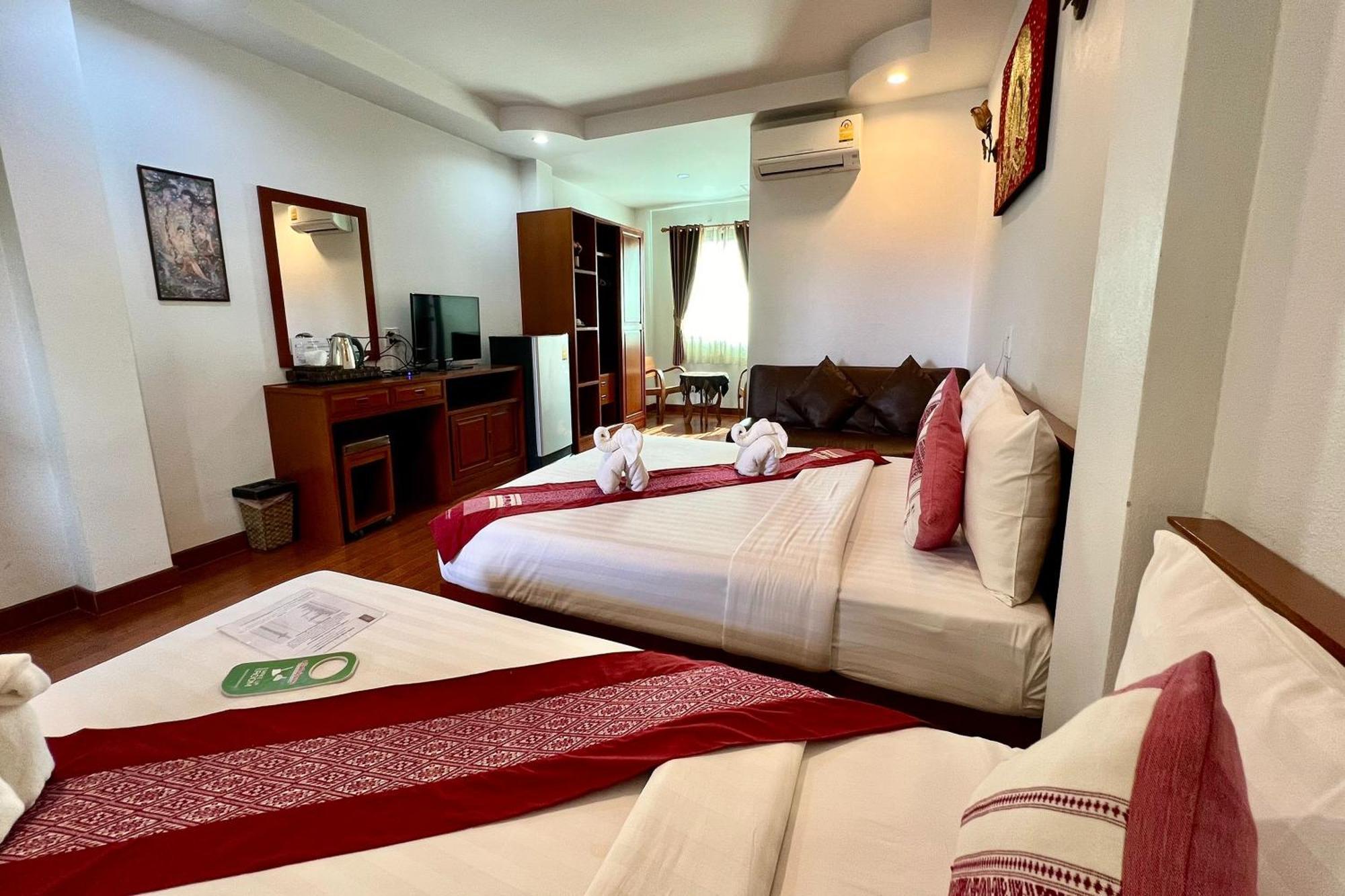 Sawadeelanna Hotel Nan Luaran gambar