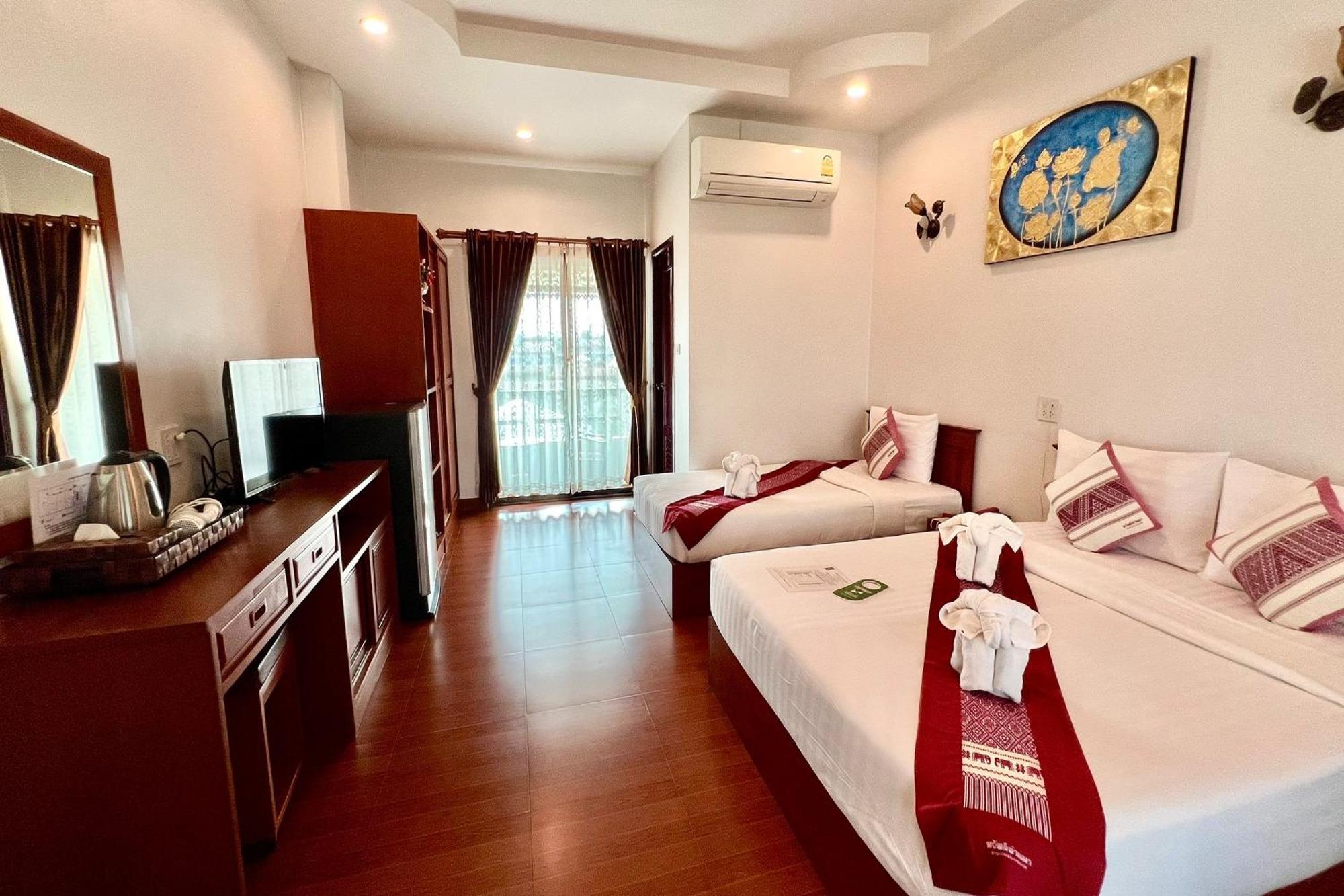 Sawadeelanna Hotel Nan Luaran gambar