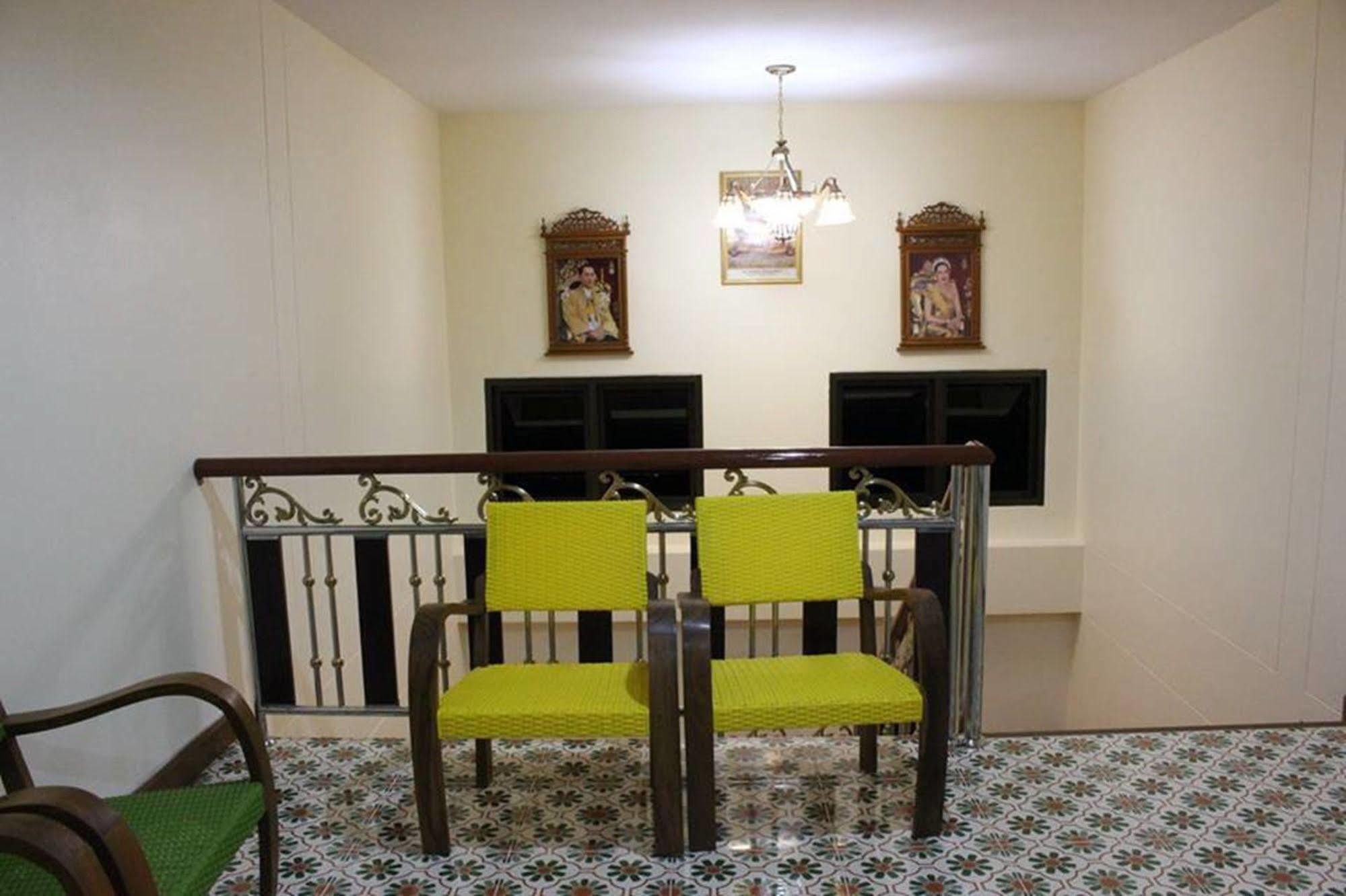 Sawadeelanna Hotel Nan Luaran gambar