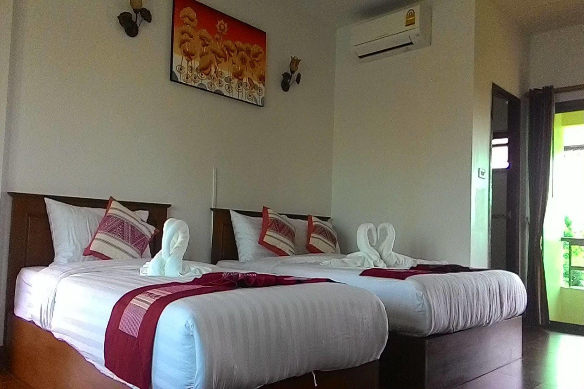 Sawadeelanna Hotel Nan Luaran gambar