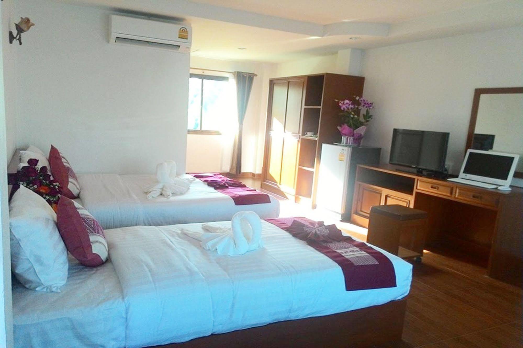 Sawadeelanna Hotel Nan Luaran gambar