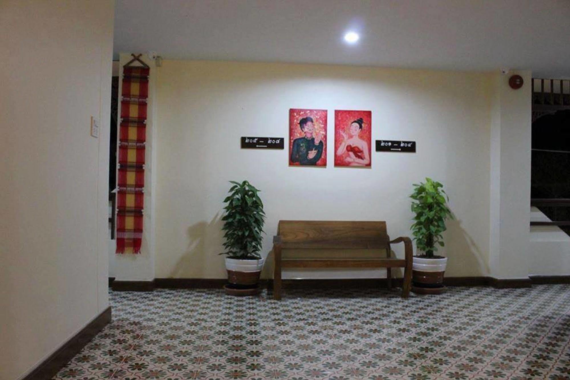 Sawadeelanna Hotel Nan Luaran gambar